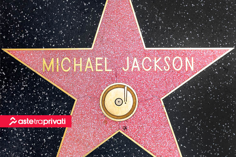 Michael-Jackson-asta-celebre-cappello-moonwalk